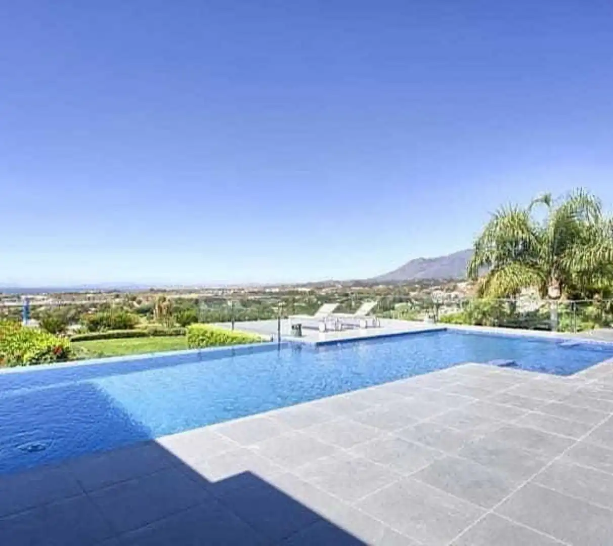 Villa con piscina in vendita a Urbanizacion Urbanizacion los Flamingos, imagen 6