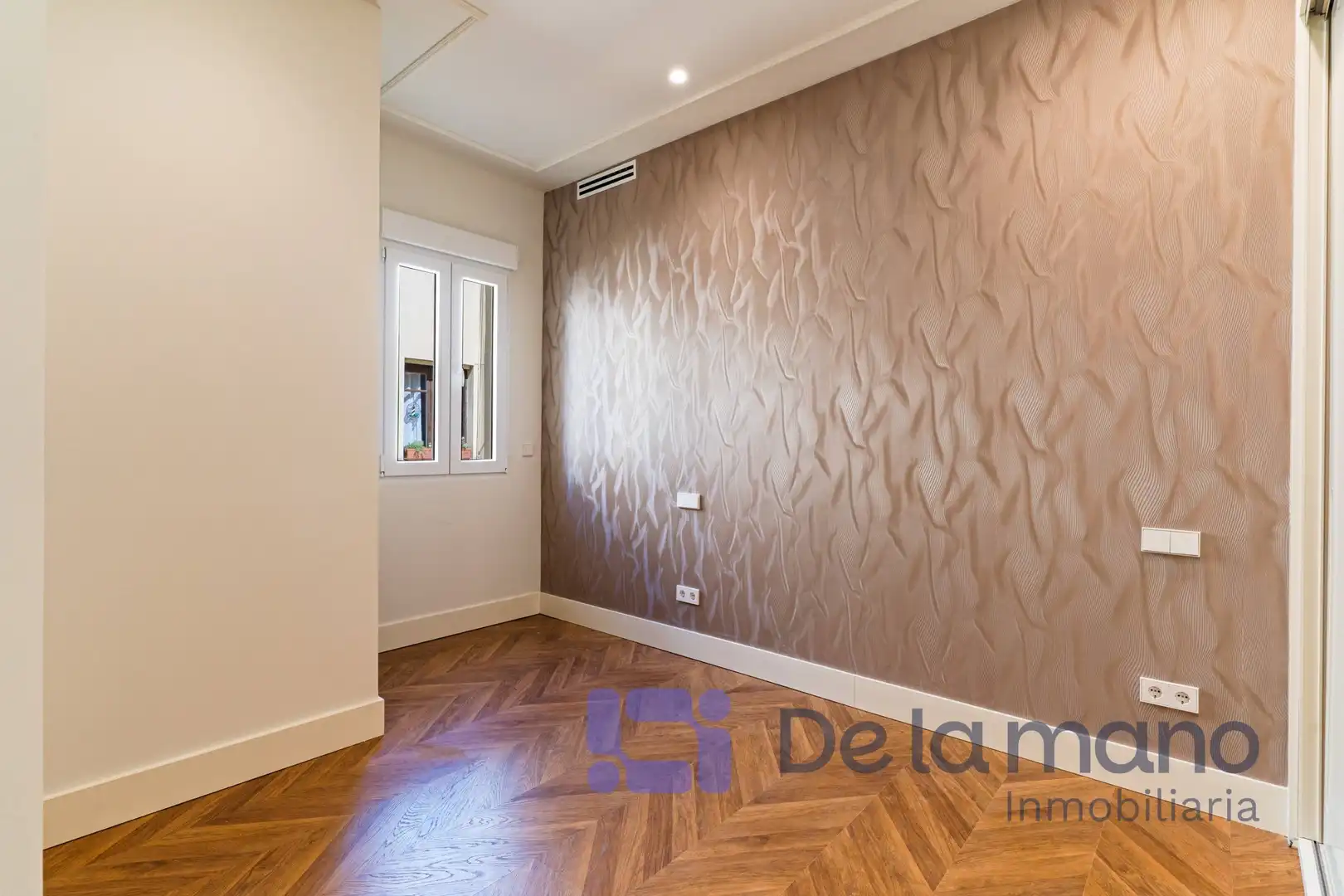 Ático en venta en Madrid con Aire acondicionado, Calefacción y Parquet