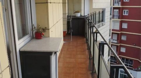 Foto 3 de Piso en venta en Calle José María Pereda, 28, Inmobiliaria - Barreda, Torrelavega