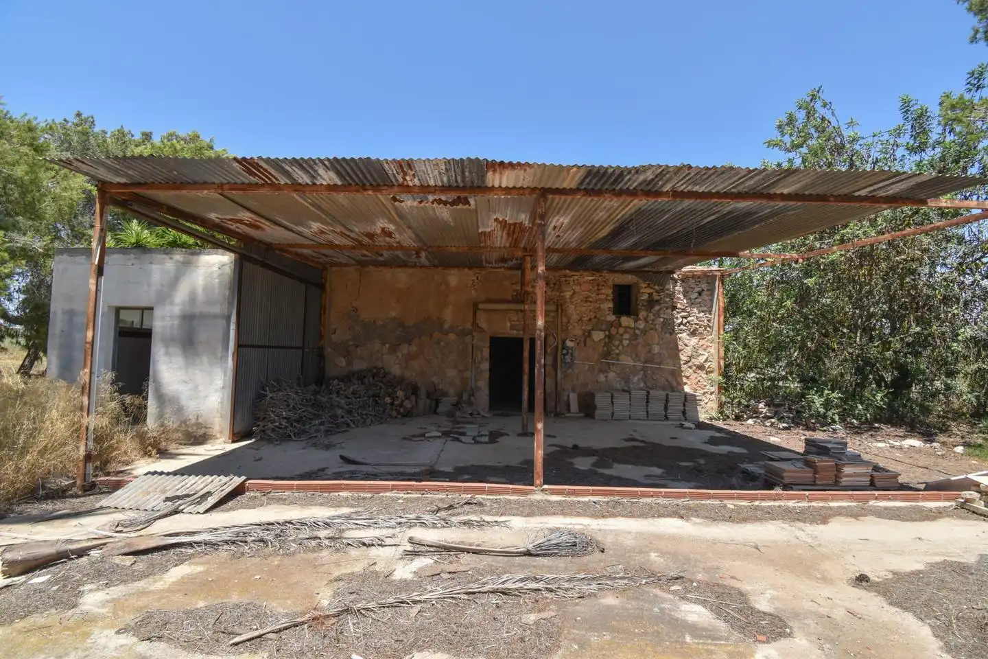 Vista exterior de Casa o xalet en venda en Elche / Elx amb Aire condicionat, Calefacció i Jardí privat