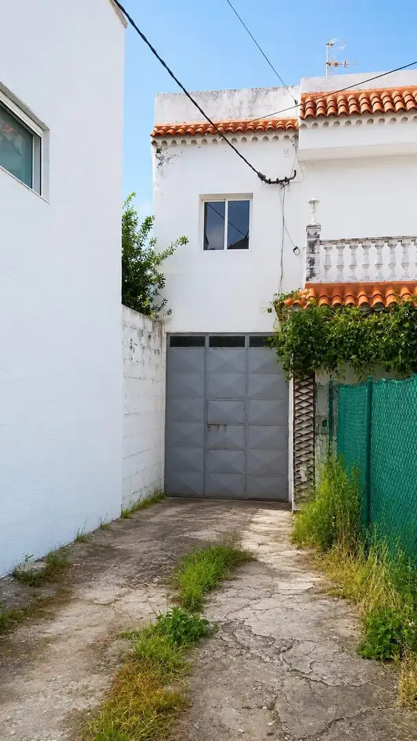 Vista exterior de Casa o xalet en venda en Teror amb Jardí privat, Terrassa i Balcó