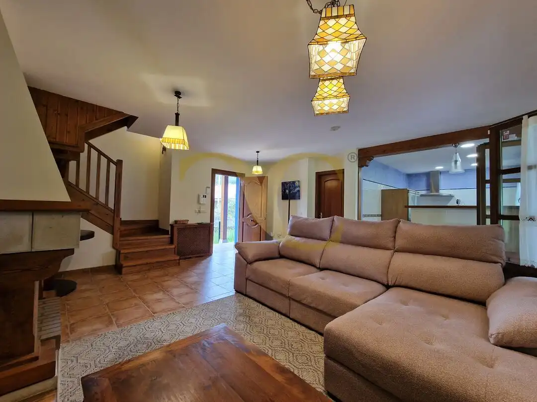 Villa con giardino in vendita a Villahormes, imagen 4