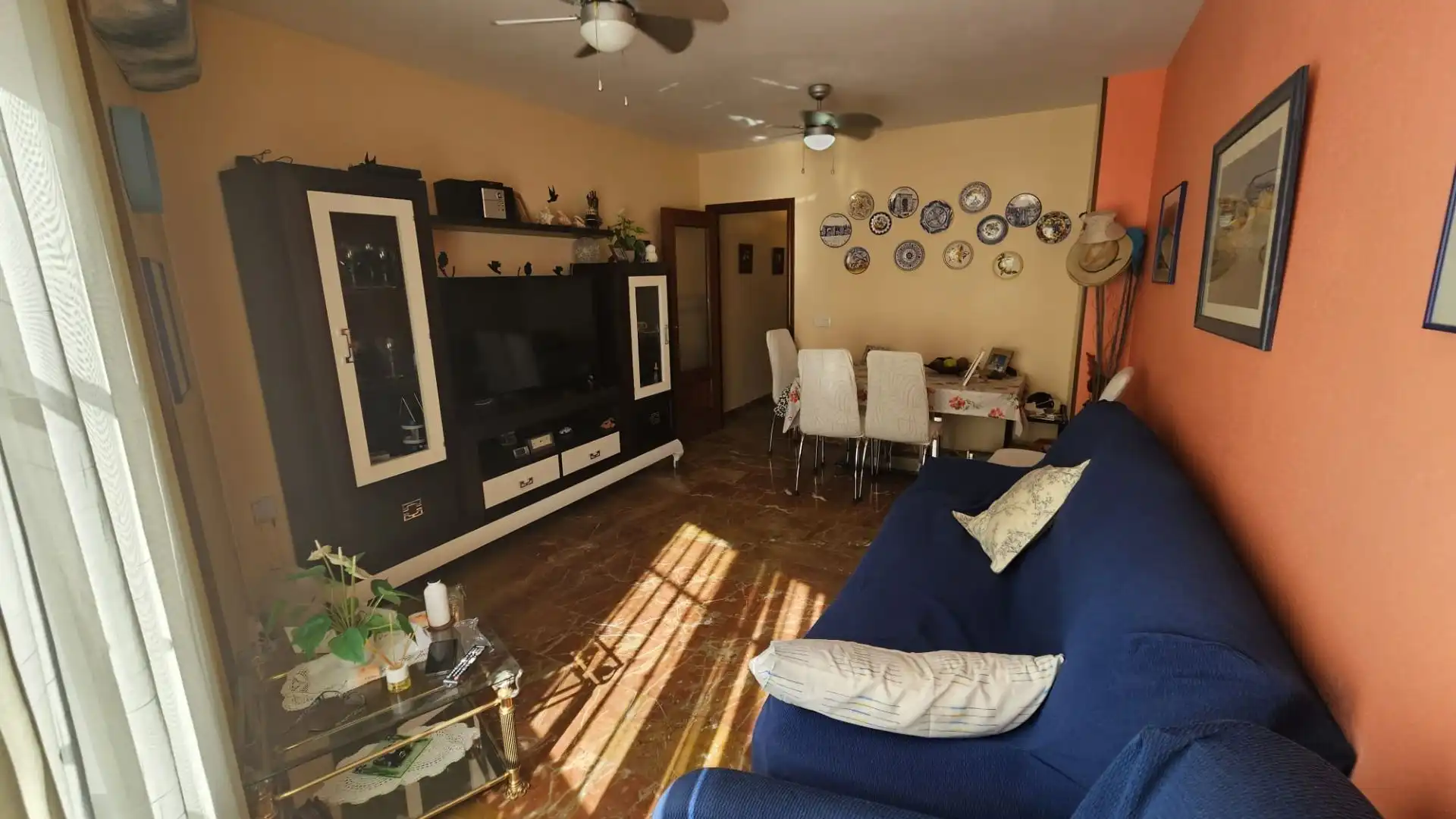 Sala de estar de Apartamento en venta en Torrox con Aire acondicionado, Amueblado y Piscina comunitaria