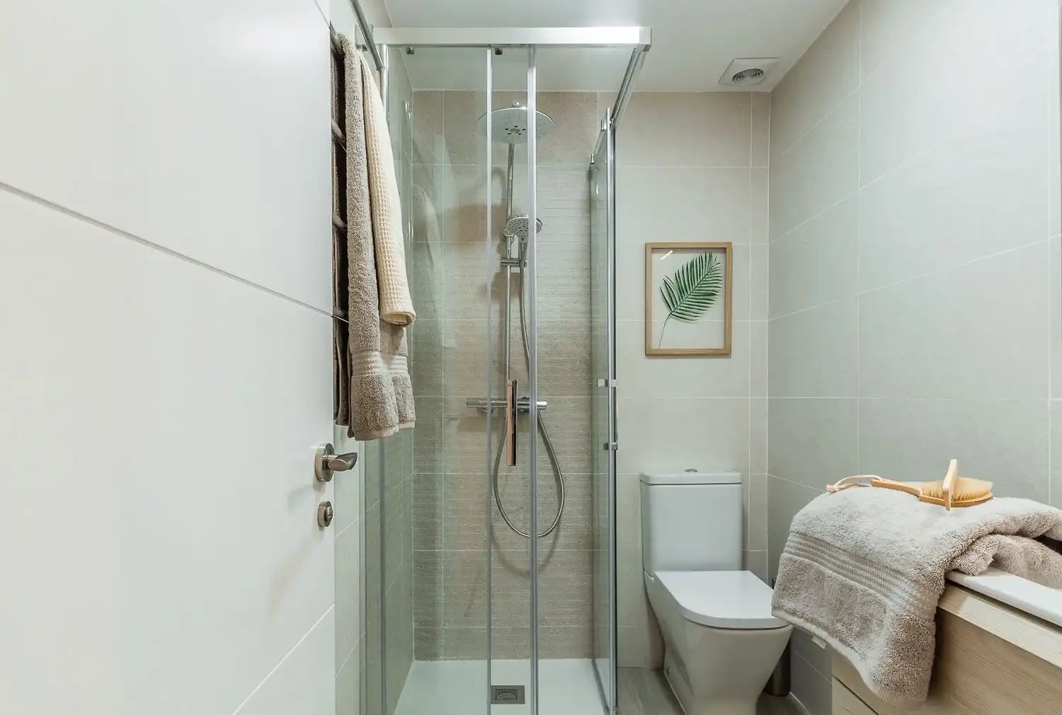 Bathroom of Apartments for rent in Almuñécar  with Air Conditioner, Heating and Terrace