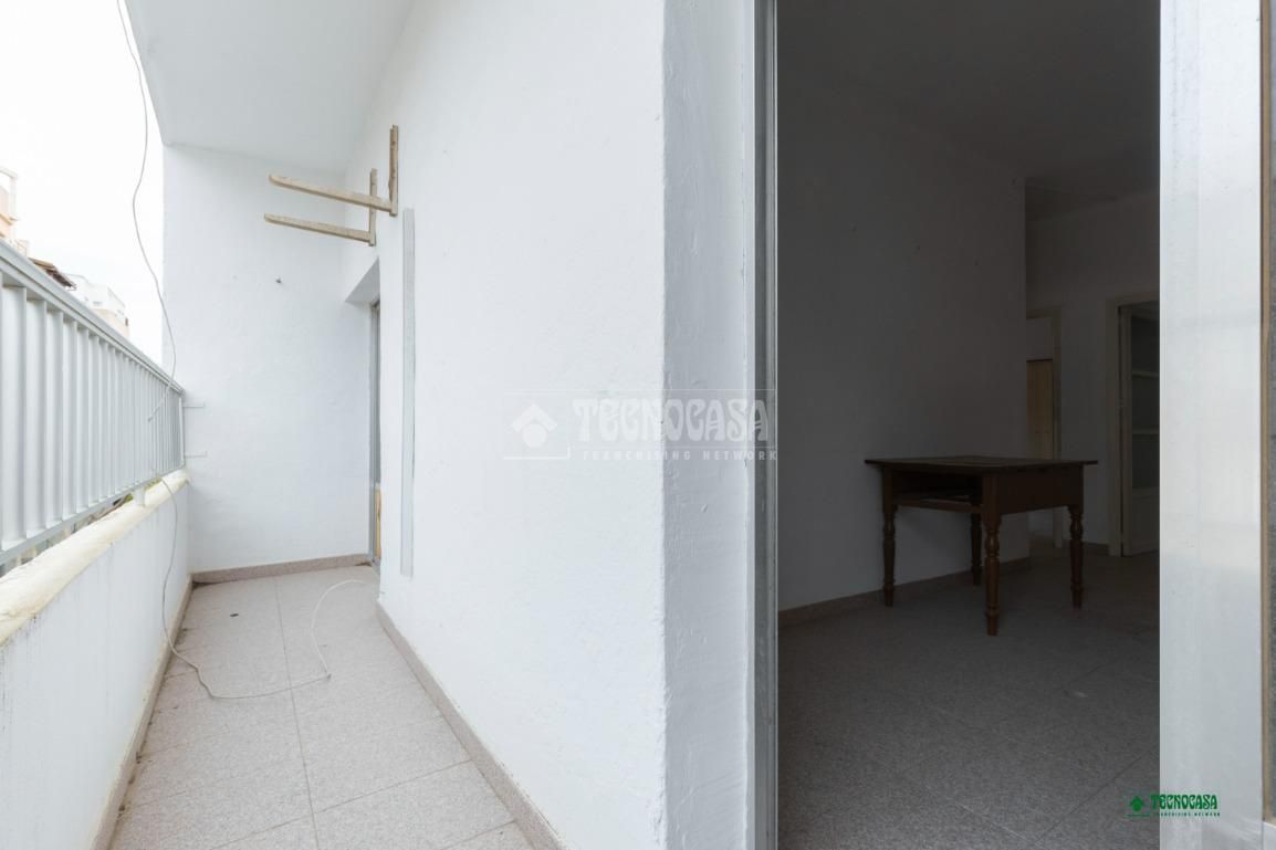 Flat for sale in  Almería Capital