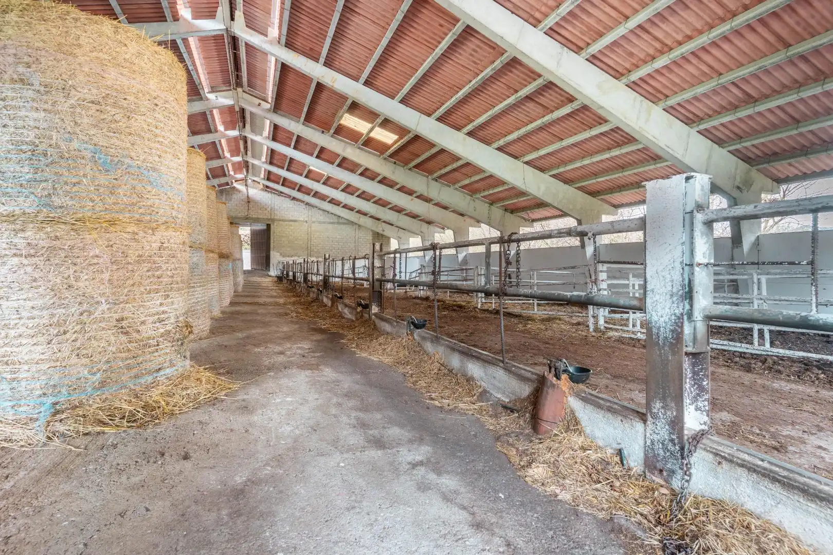 Local en venta en Caso con Amueblado