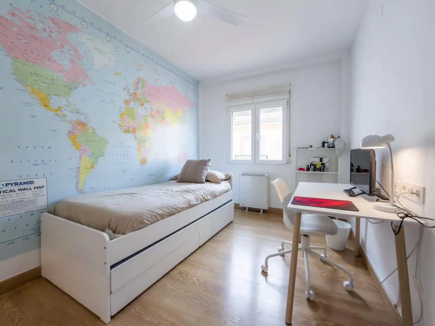 Habitación de Piso en venta en Churriana de la Vega con Aire acondicionado, Calefacción y Terraza