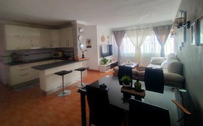 Living room of Flat for sale in  Santa Cruz de Tenerife Capital