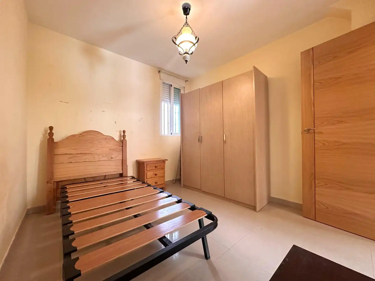 Flat for sale in Calle Calle Pamplona, Avda. De los Ogíjares