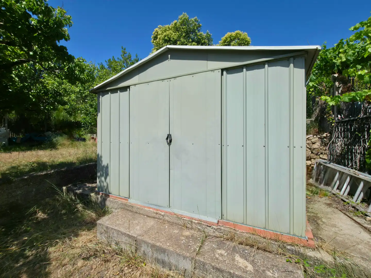 Außenansicht von Haus oder Chalet zum Verkauf in Corbera de Llobregat mit Heizung, Privatgarten und Terrasse