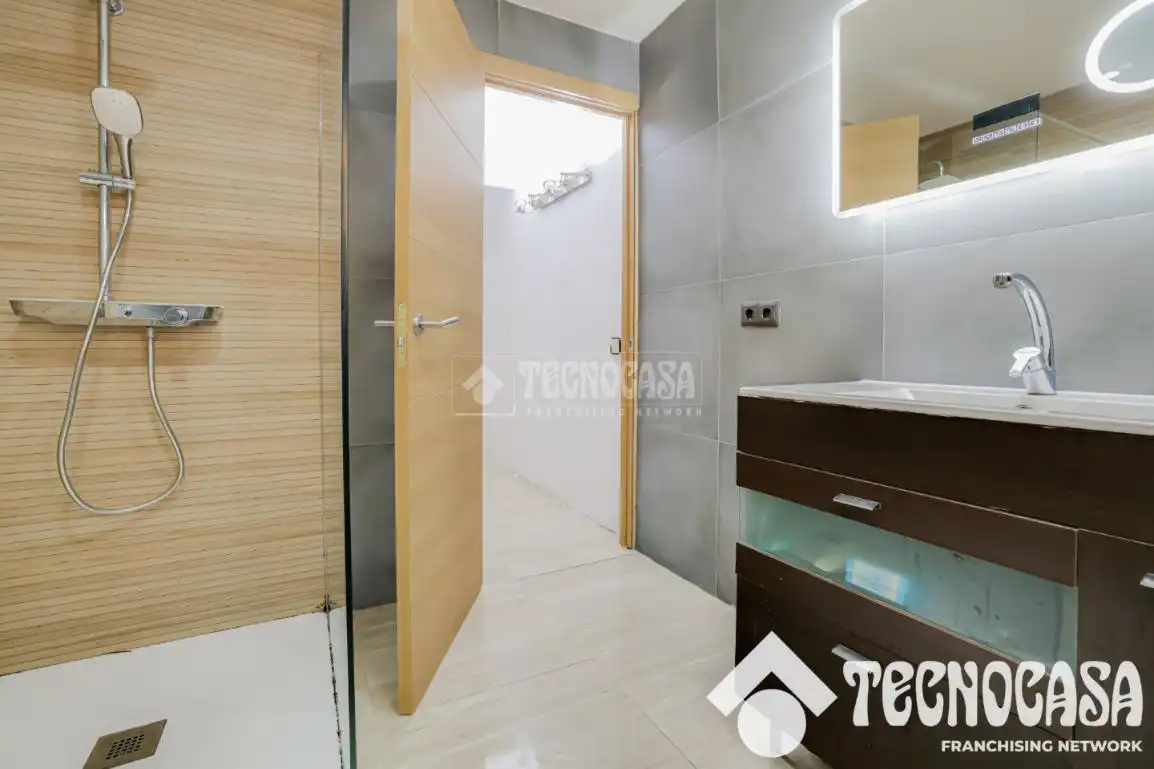 Casa adosada en venta en Veral d'Ocata