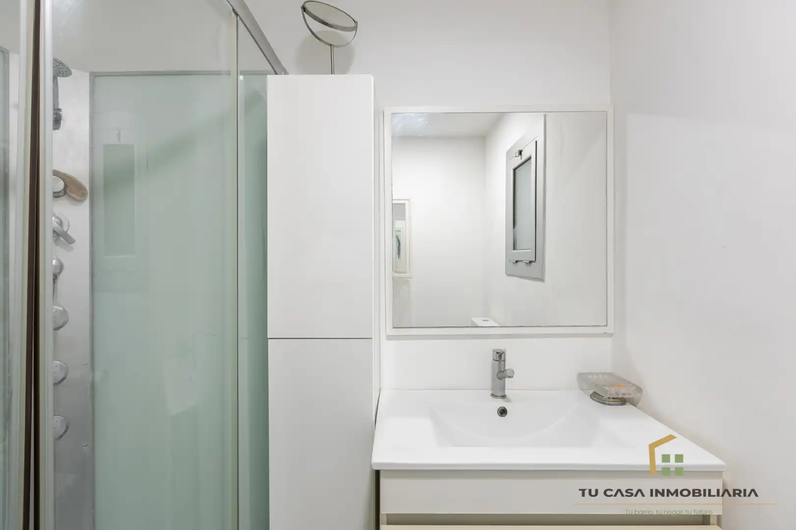 Baño de Piso en venta en Badalona con Aire acondicionado