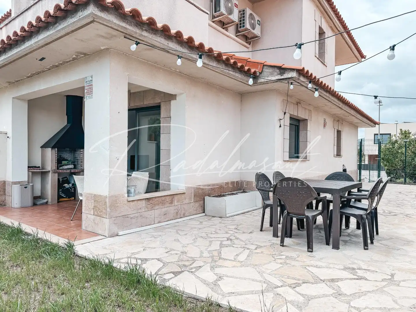 Casa pareada con piscina en venta en Carrer Carrer Migjorn, imagen 13