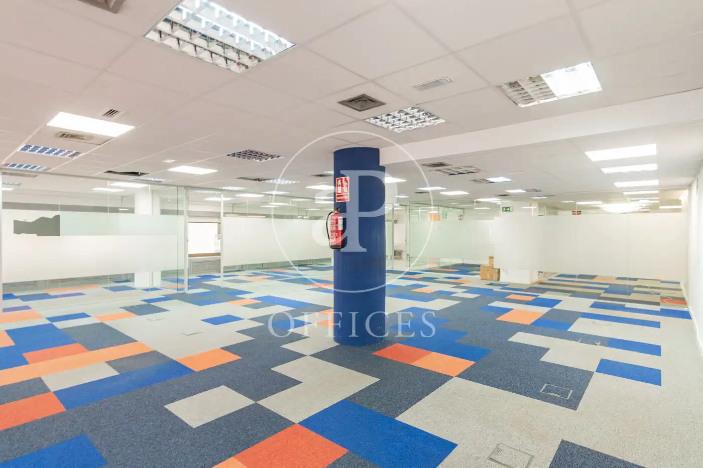 Office for rent in Madrid  with Air Conditioner