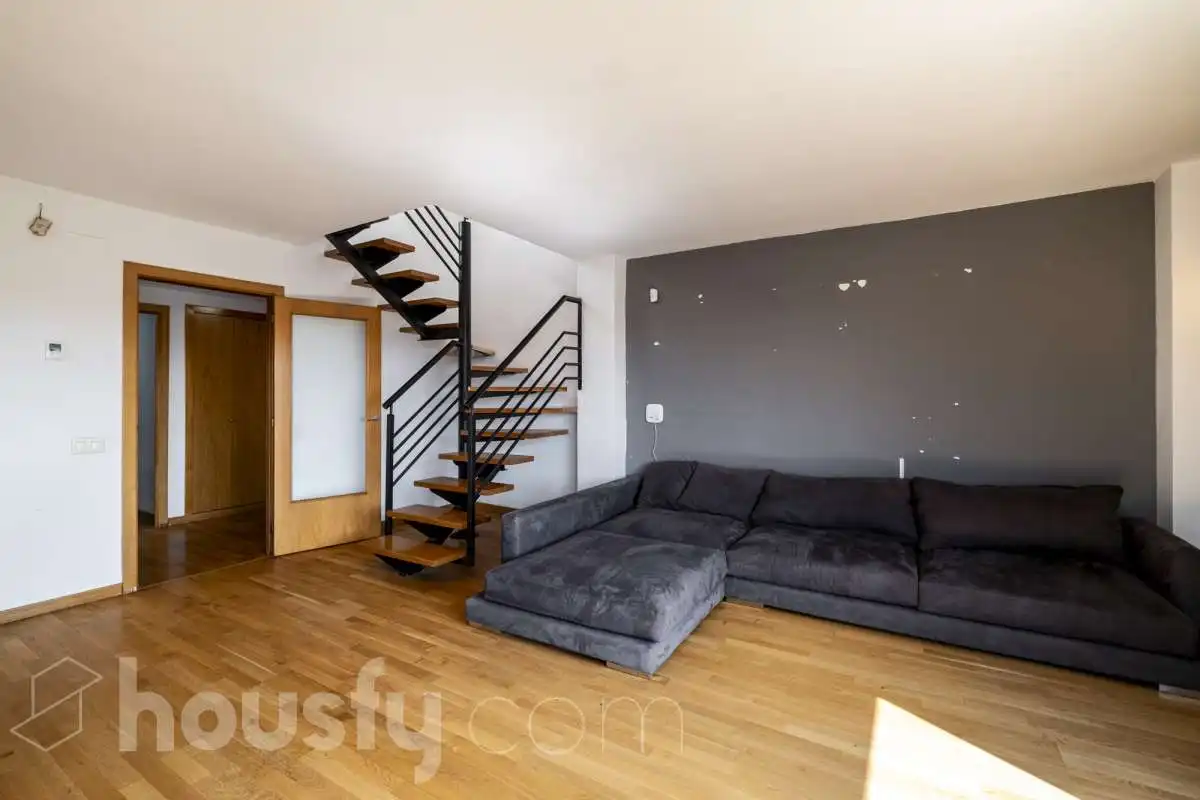 Maisonette zum Verkauf in Avinguda de les Roquetes, Coll Favà