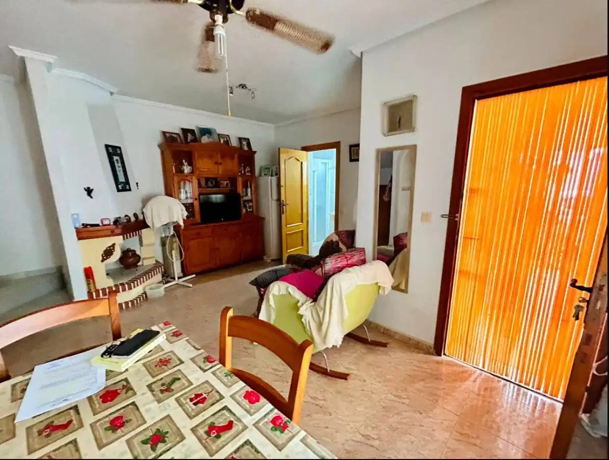 Sala de estar de Dúplex en venta en Torrevieja con Terraza y Amueblado
