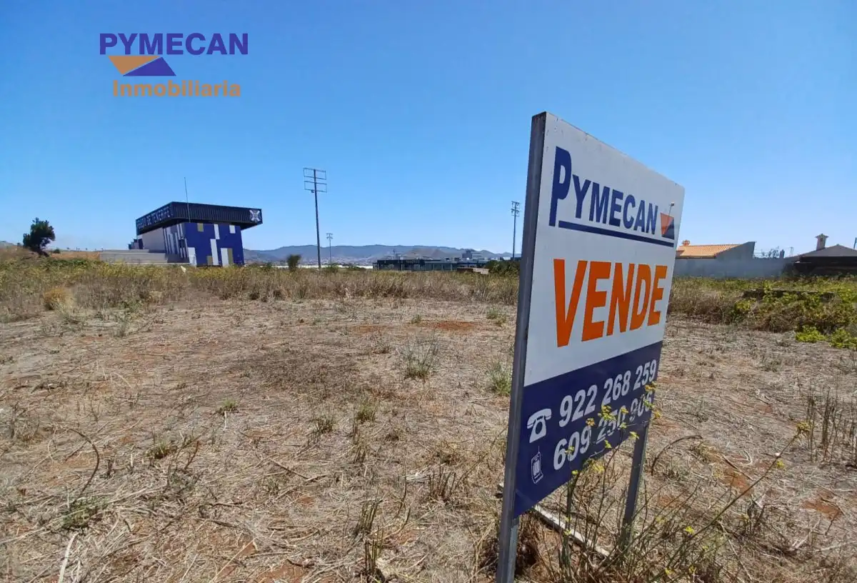 Terreno industrial en venta en San Cristóbal de la Laguna