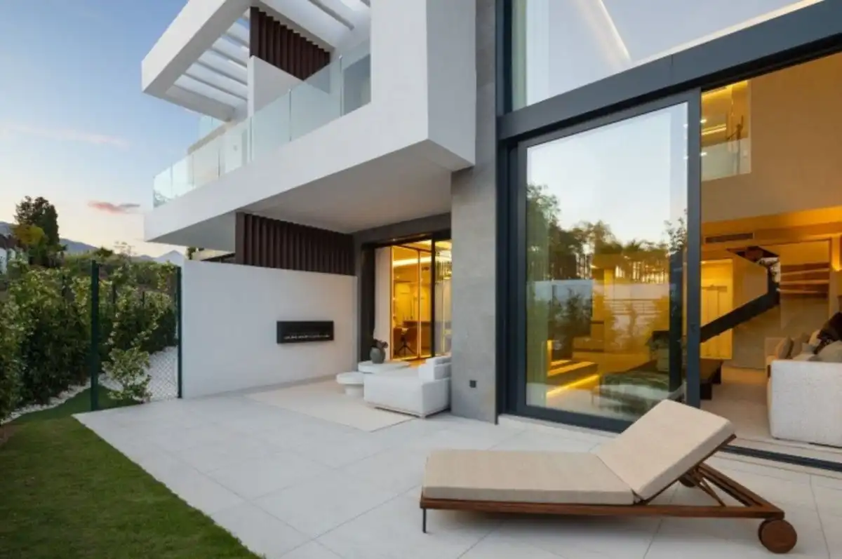 Chalet con piscina en venta en Río Real - Los Monteros, imagen 29