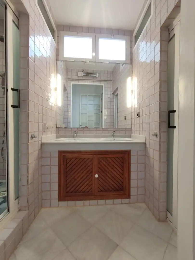 Bathroom of Flat for rent in Murcia  with Air Conditioner, Heating and Balcony
