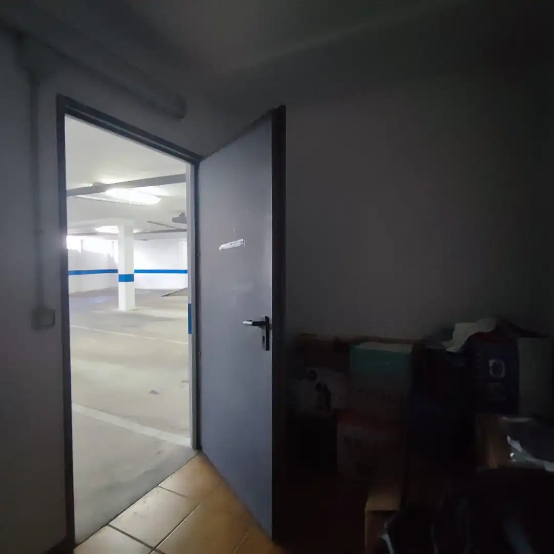 Garaje en venta en Almodóvar del Río