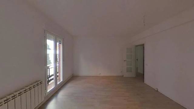 Piso en Venta en Valdeacederas