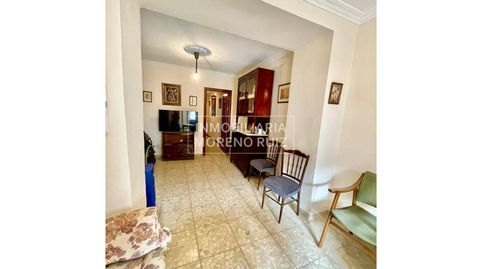 PISO BAJO CERCA DEL LLANO, CON 2 PATIOS., image 3