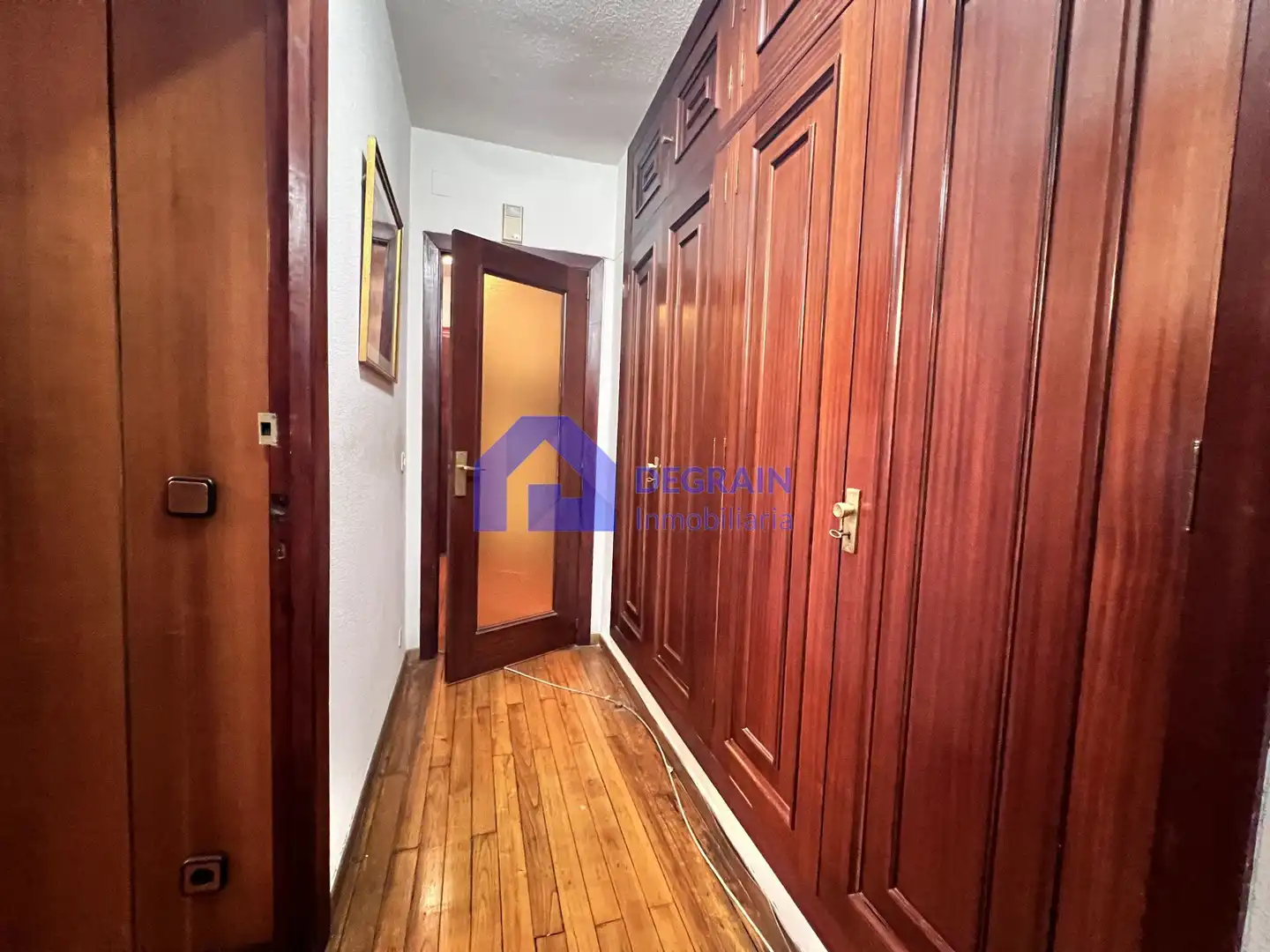 Piso en venta en Oviedo  con Terraza y Trastero
