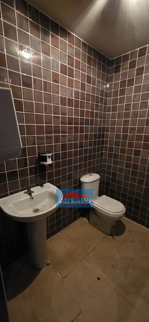 Business premises for sale in Cangas pueblo, imagen 10