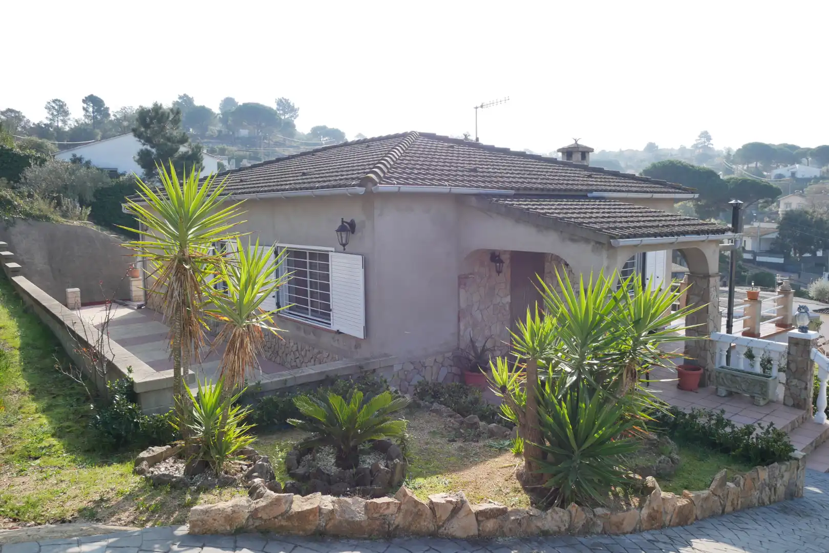 Casa amb jardí en venda a Montbarbat