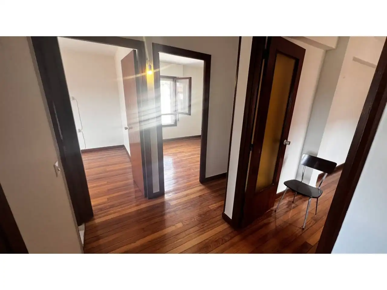 Schlafzimmer von Wohnung zum Verkauf in Espinosa de los Monteros mit Balkon