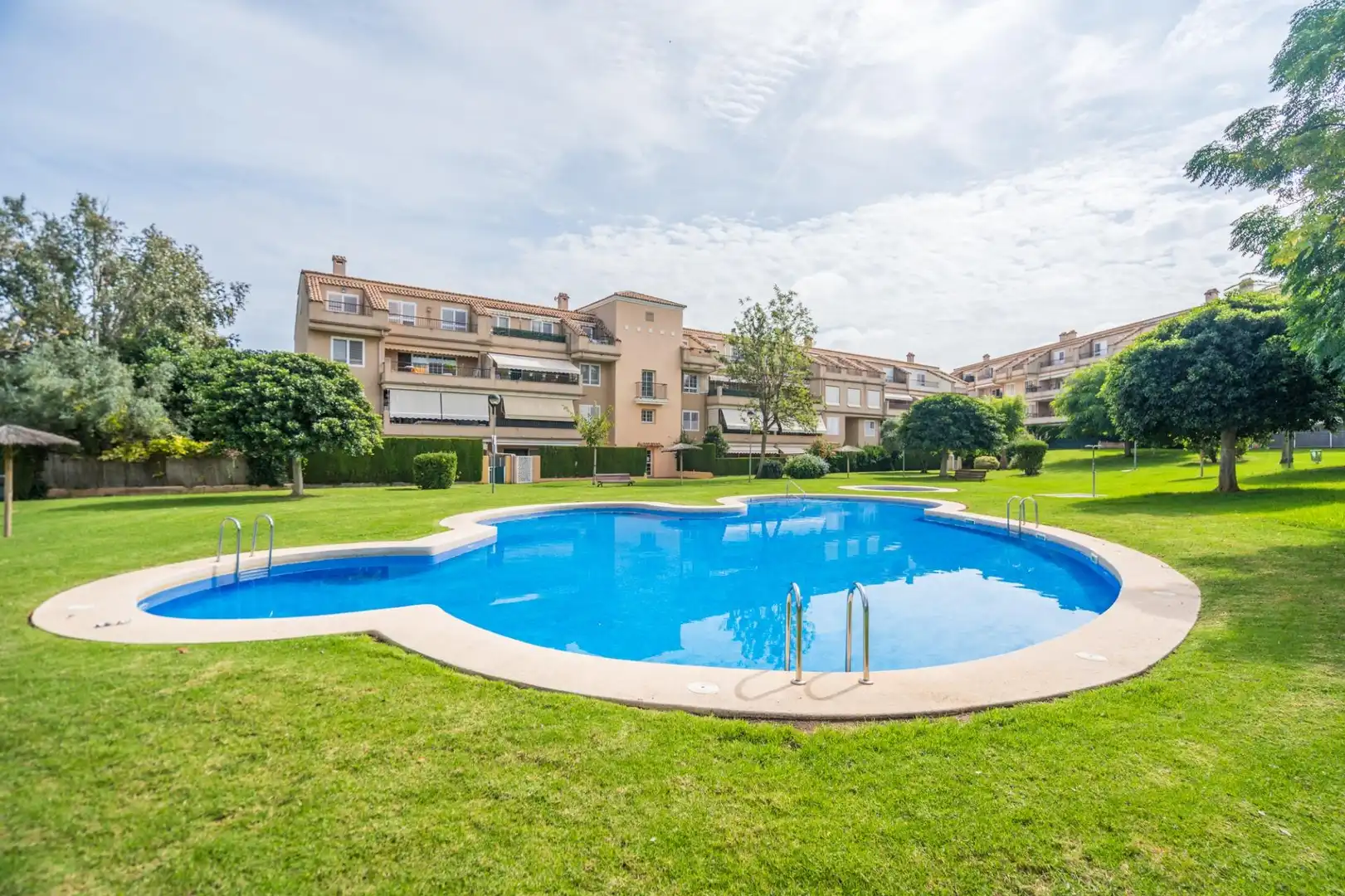 Flat with pool for sale in Calle MILA REIAL, imagen 51