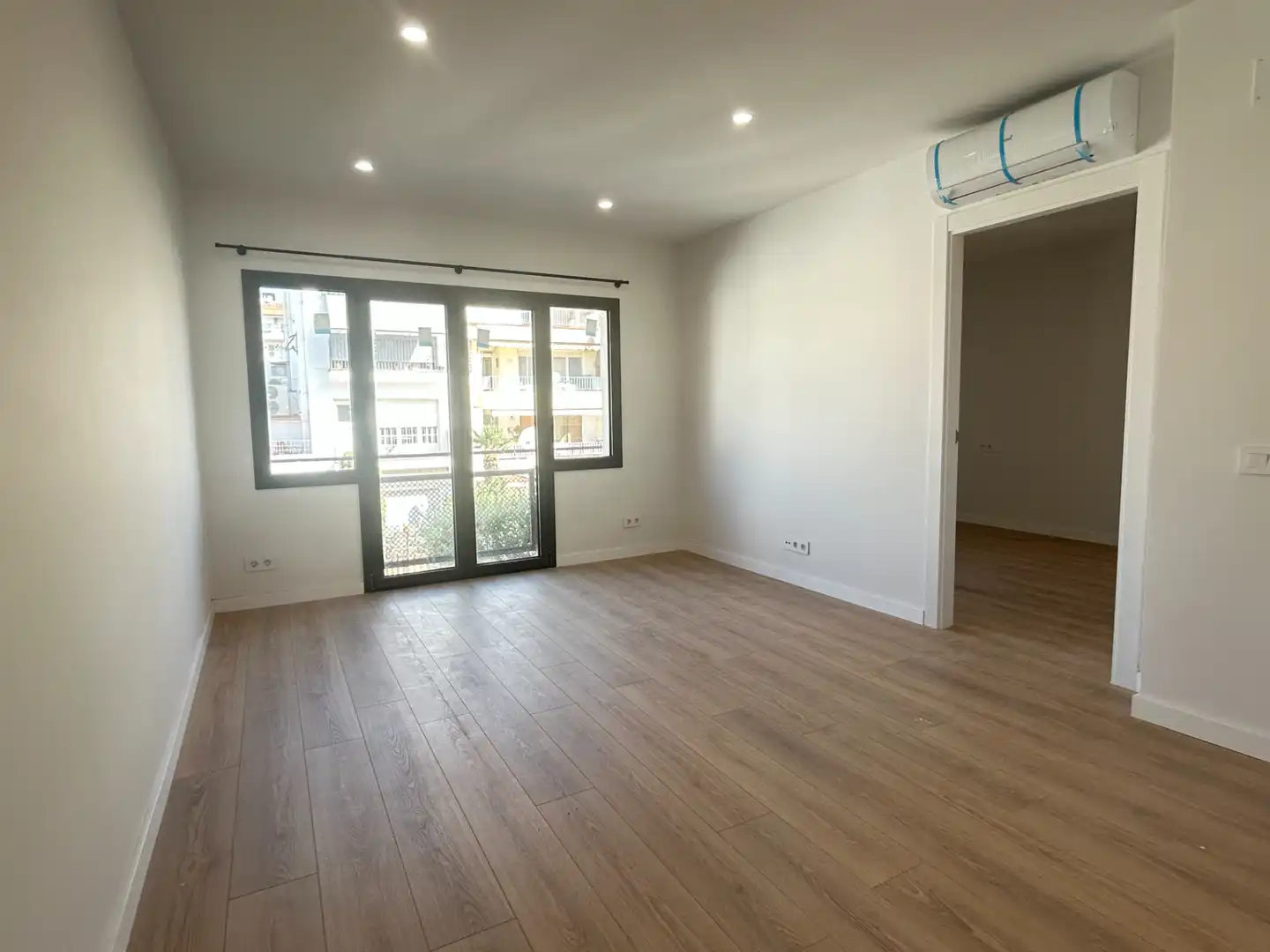 Sala de estar de Piso de alquiler en Mataró con Aire acondicionado, Calefacción y Horno