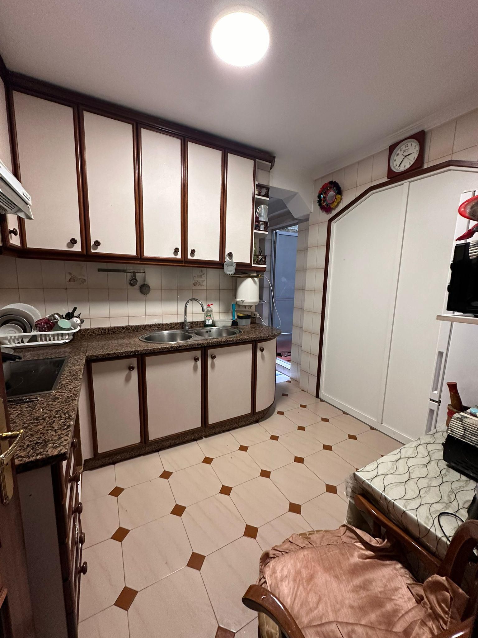 Kitchen of Apartment for sale in Vilagarcía de Arousa
