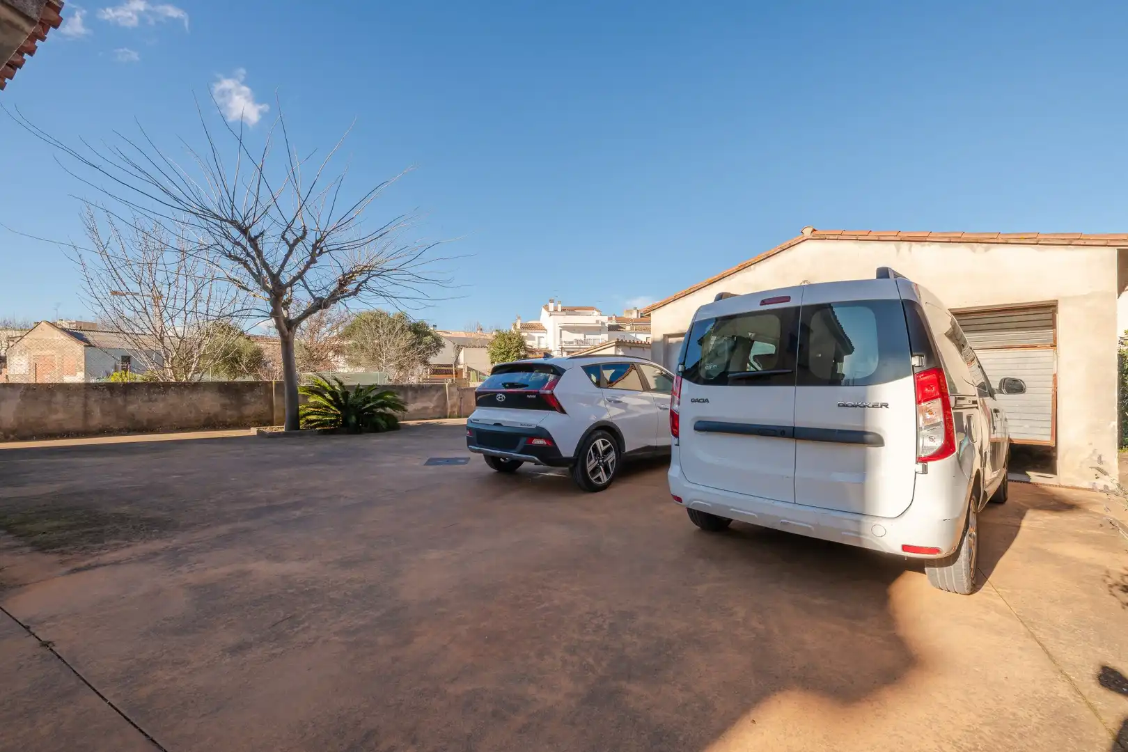 Parking de Casa o chalet en venta en Banyoles con Terraza