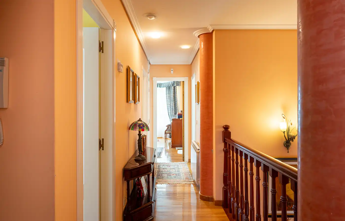 Chalet con terraza en venta en Avenida Rosalía Castro 126, imagen 22