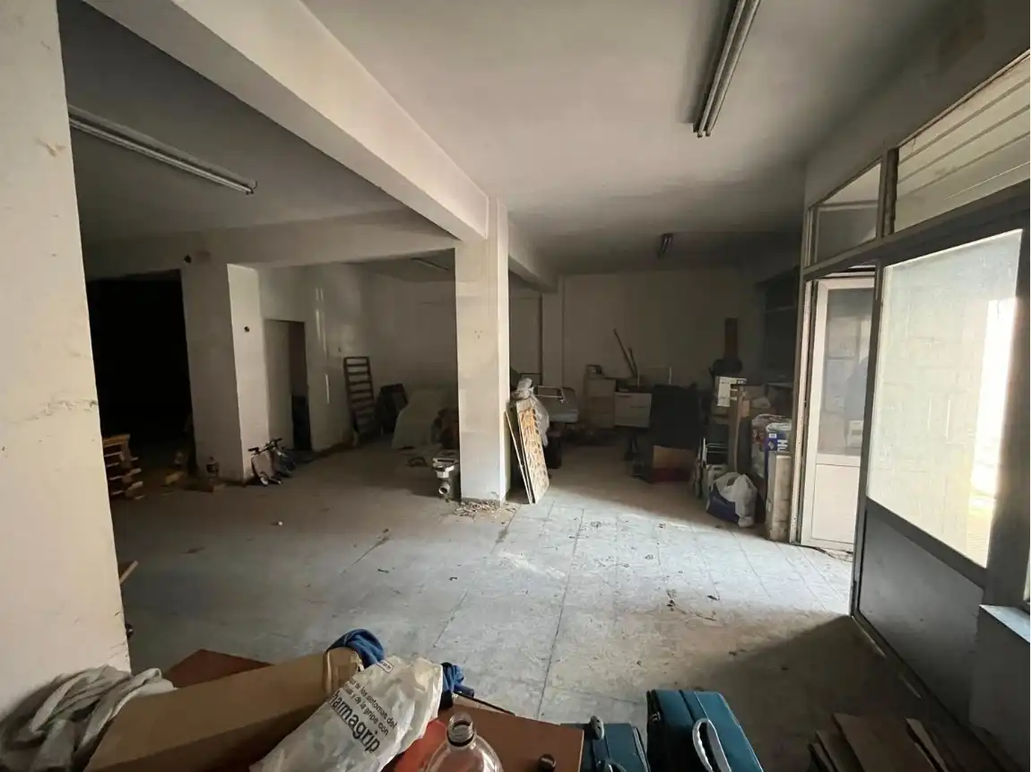 Business premises for sale in Calle Pingüino, imagen 2
