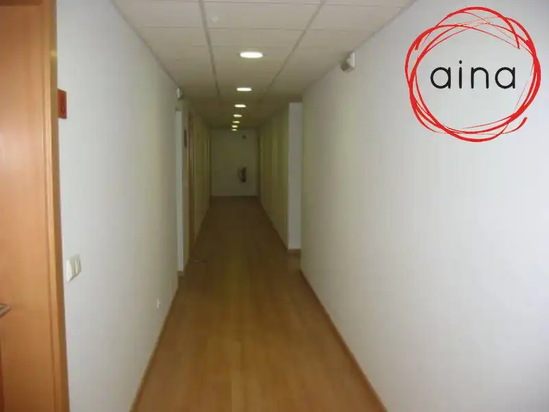 Oficina de alquiler en San Juan