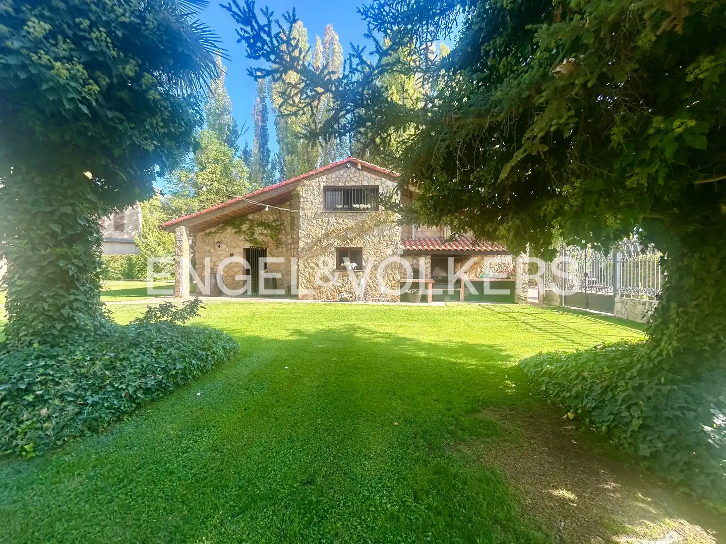 Vista exterior de Finca rústica en venta en Horche, Guadalajara