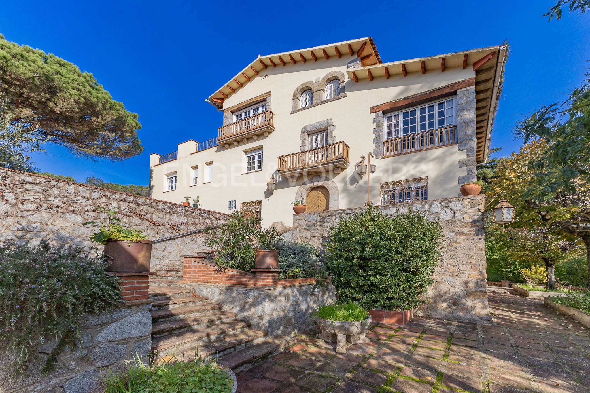 Exterior view of House or chalet for sale in Montornès del Vallès  with Heating, Private garden and Terrace