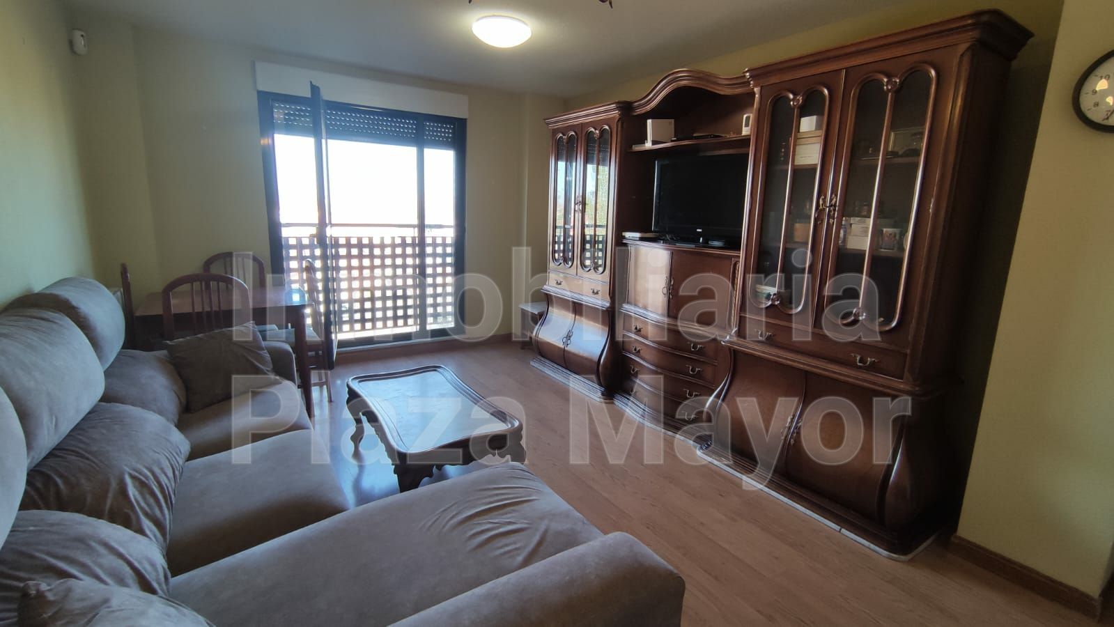 Sala d'estar de Pis en venda en Salamanca Capital amb Parquet
