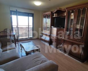 Living room of Flat for sale in Salamanca Capital  with Parquet flooring