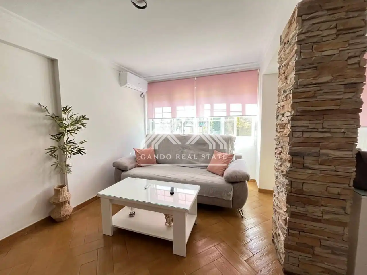 Sala de estar de Piso de alquiler en Dos Hermanas con Aire acondicionado y Amueblado