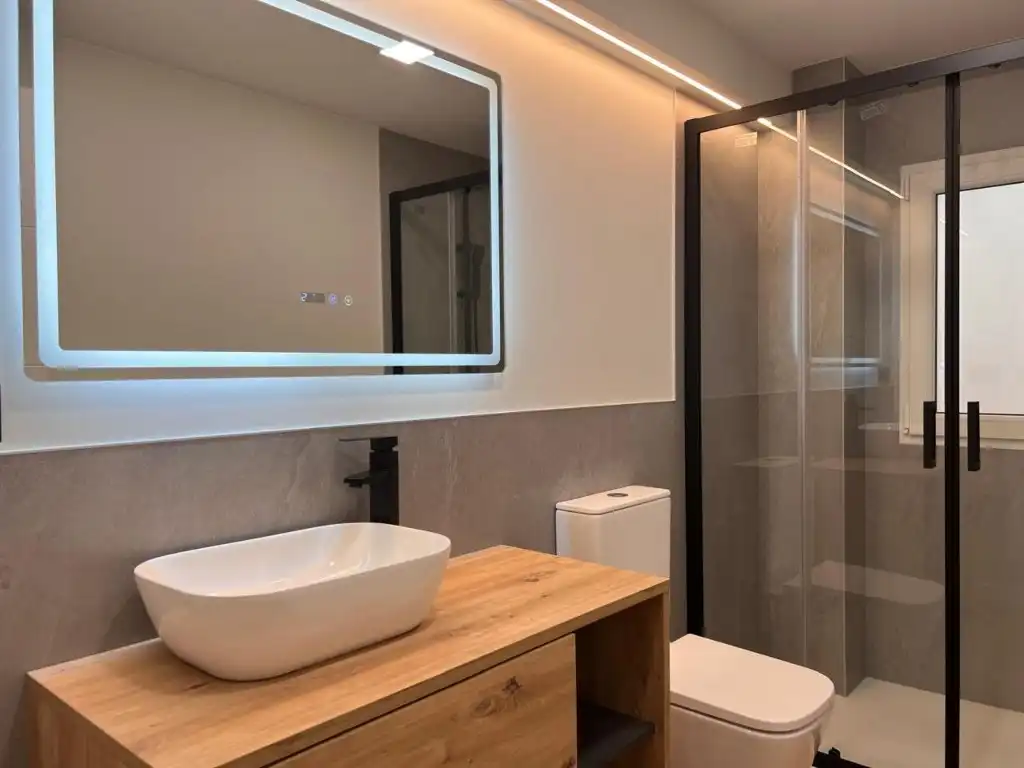 Badezimmer von Erdgeschoss zum Verkauf in Centro