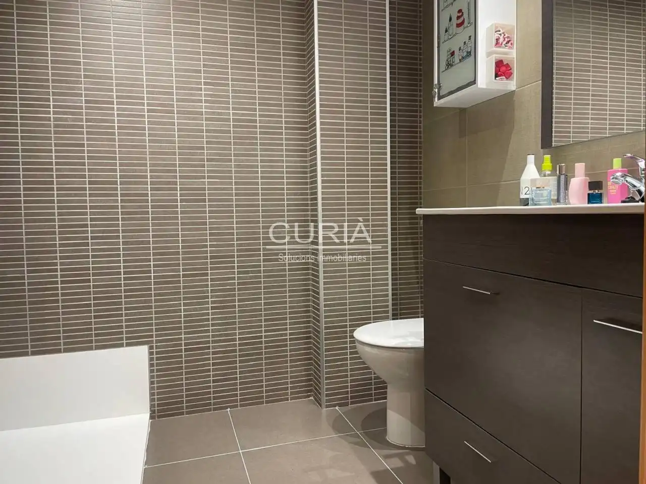 Bathroom of Flat for sale in Lleida  with Air Conditioner, Heating and Parquet flooring