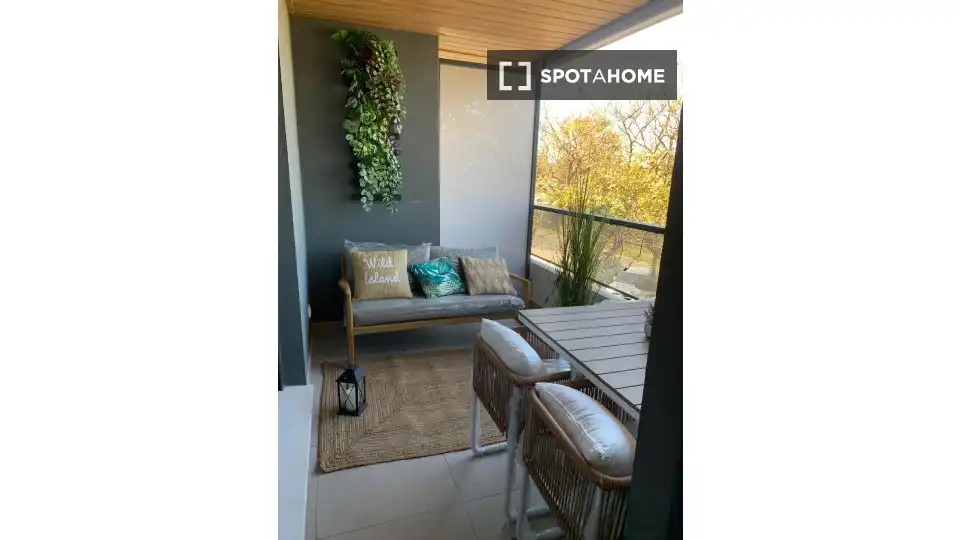 Flat with terrace to rent in Algirós, imagen 9