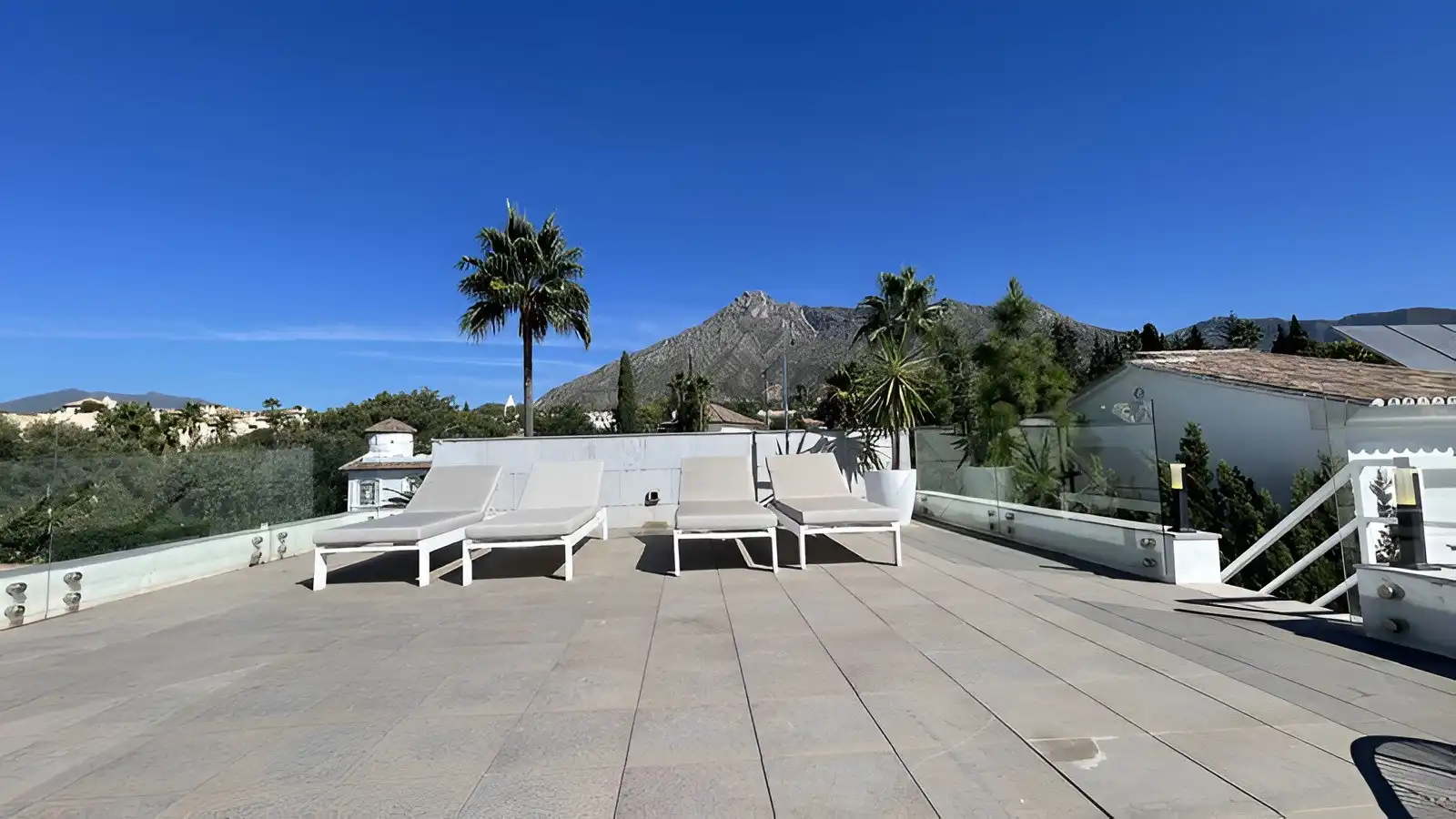 Terrace of Houses for sale in Marbella  with Air Conditioner, Private garden and Terrace