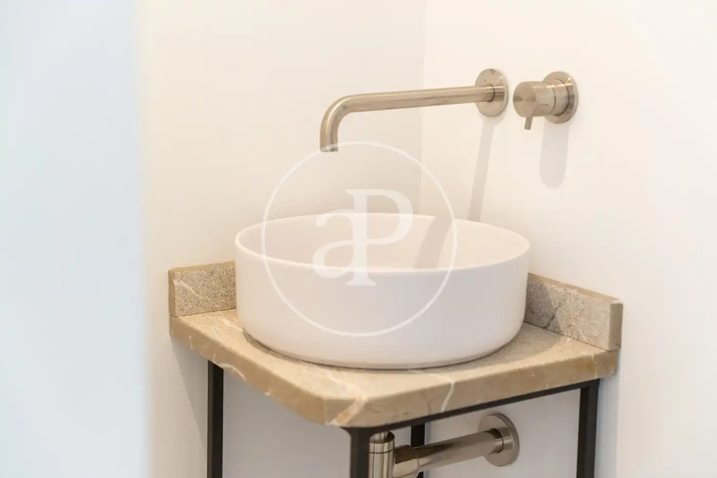 Bathroom of Flat for sale in  Palma de Mallorca  with Air Conditioner, Heating and Terrace