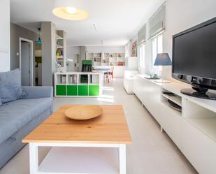 Living room of Study to share in  Cádiz Capital  with Air Conditioner and Terrace