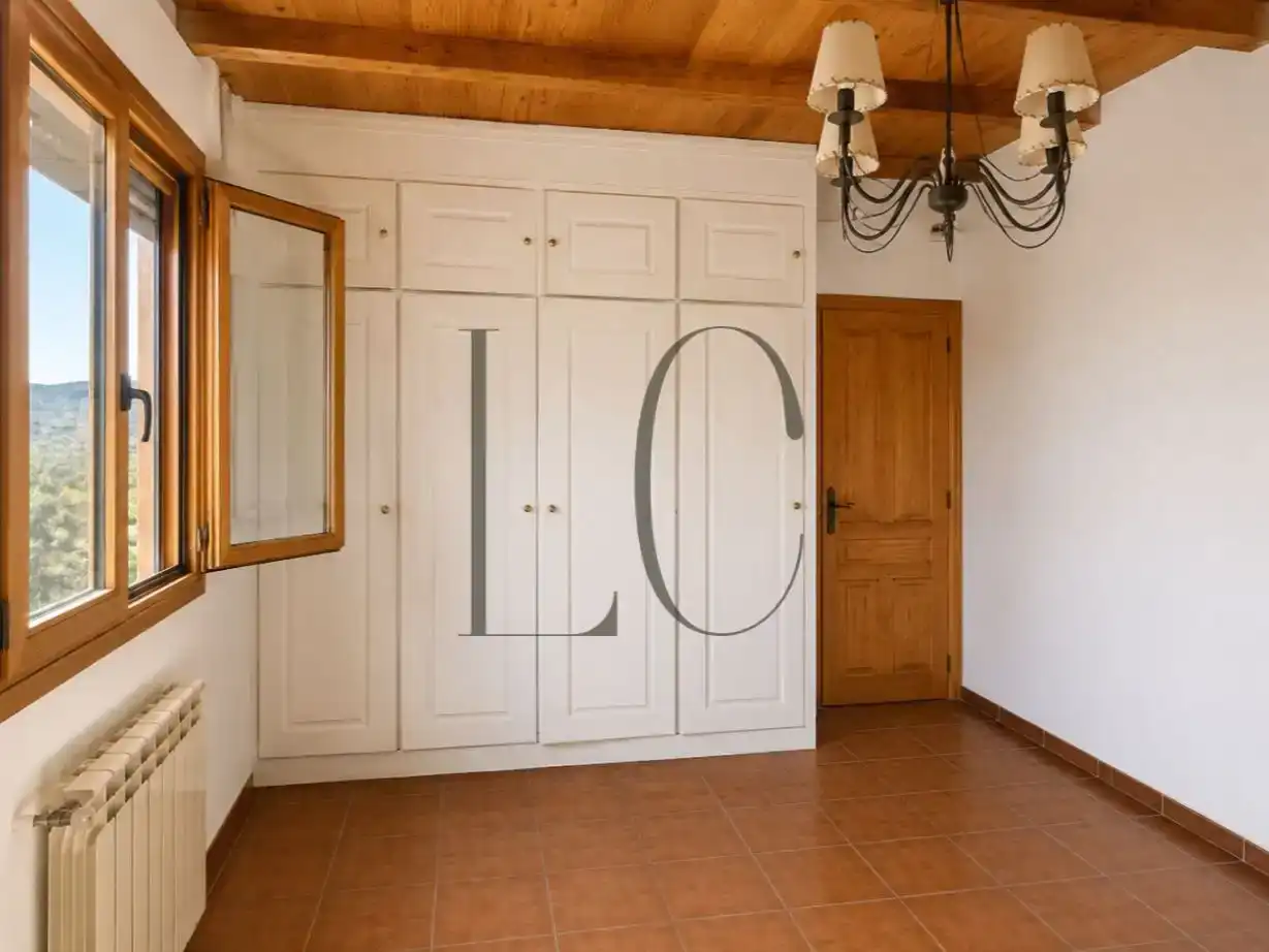 Piso en venta en La Tala con Jardín privado, Trastero y Amueblado