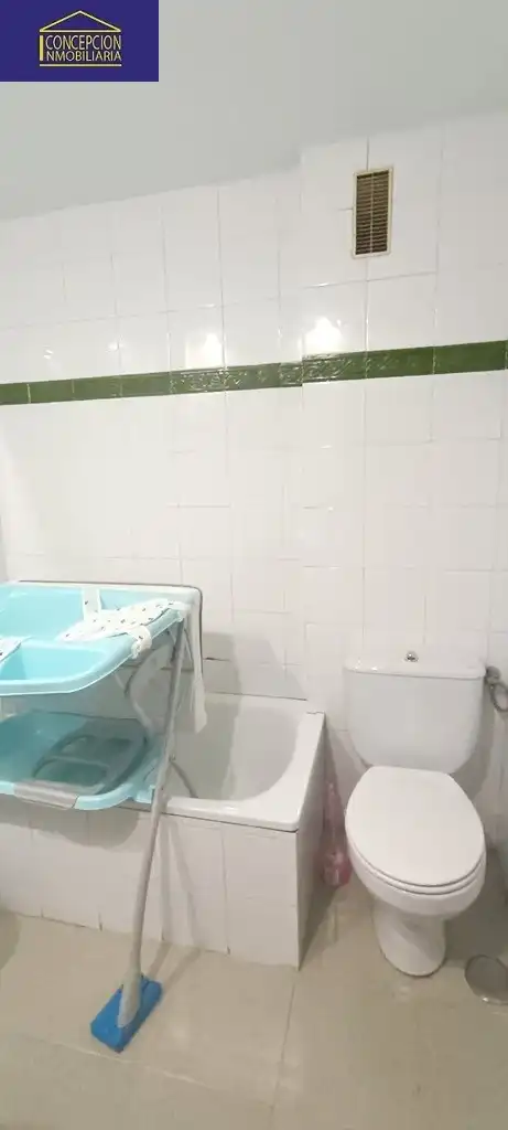 Bathroom of Flat for sale in Córdoba  with Terrace and Balcony